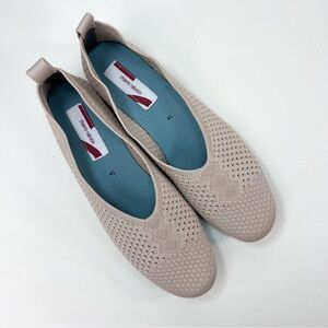 Thierry Rabotin Aloe Beige Knit Ballet Flat size 41 (US 10.5) NEW